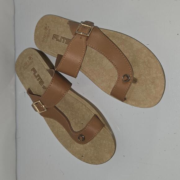 Shoes - 0281 Flite PUL-82 Womens Flat Tan Daily Wear‎ Sandal Size 8